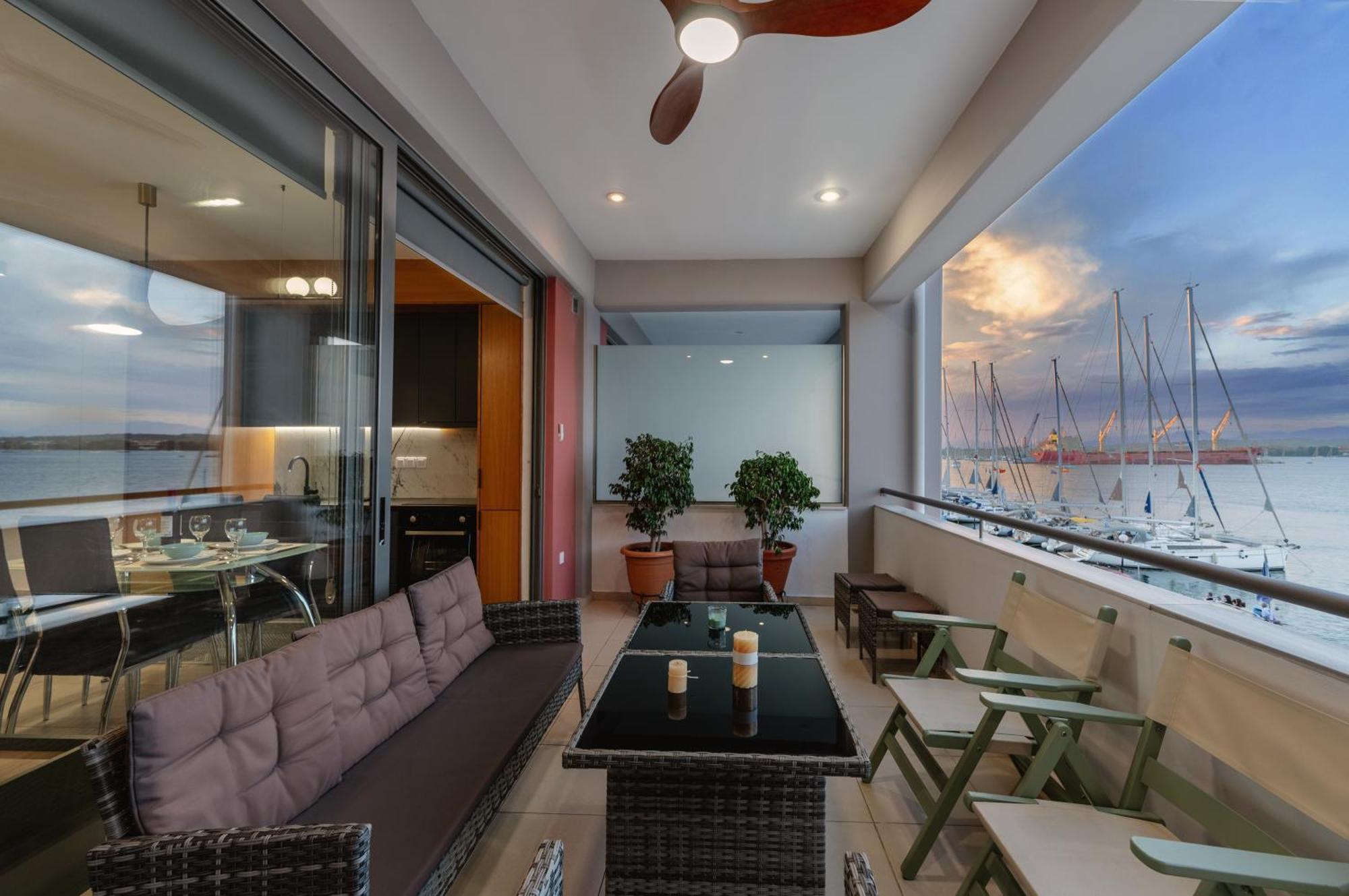 Ionis Seafront Suite 普雷韦扎 外观 照片