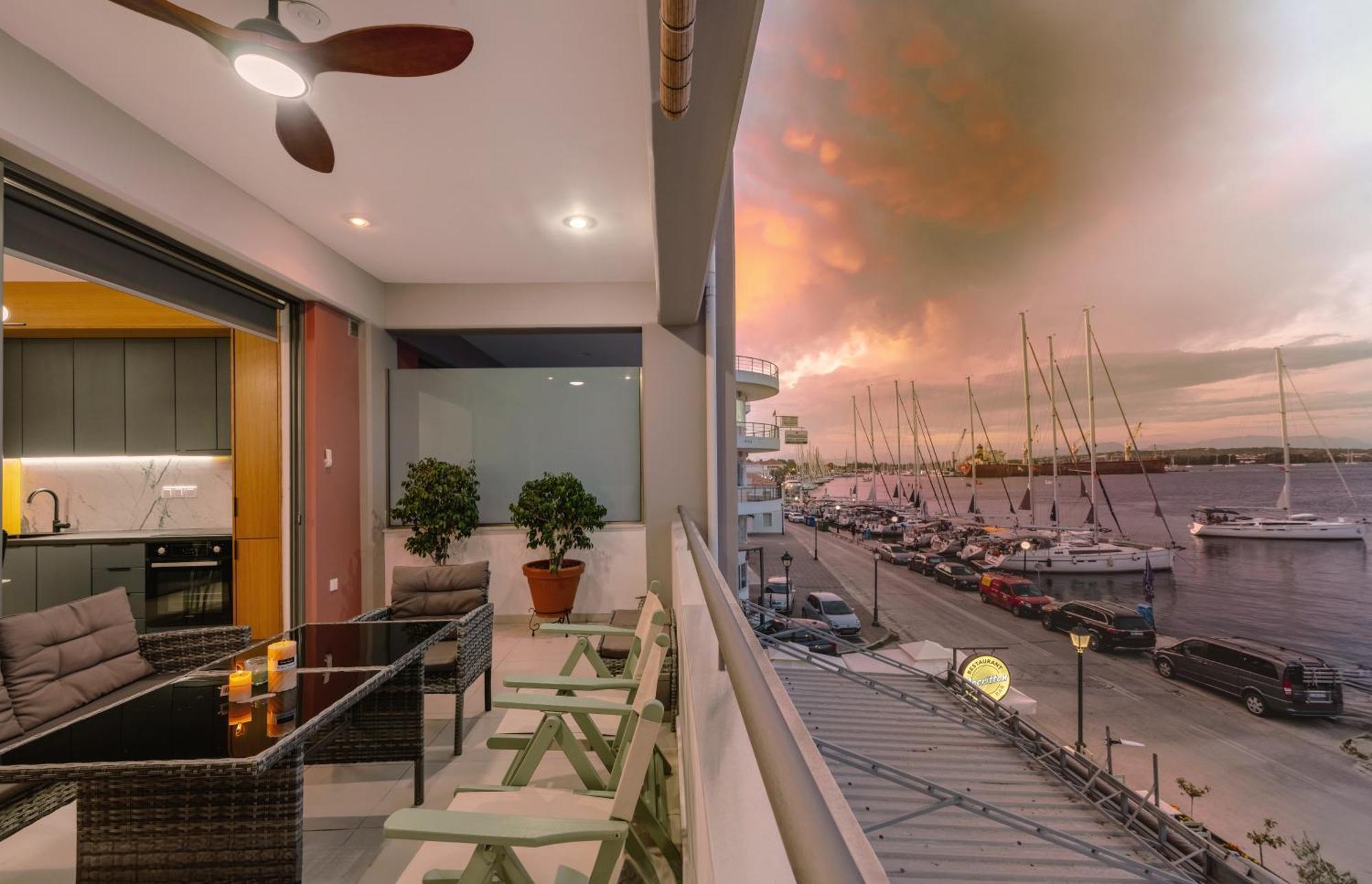 Ionis Seafront Suite 普雷韦扎 外观 照片